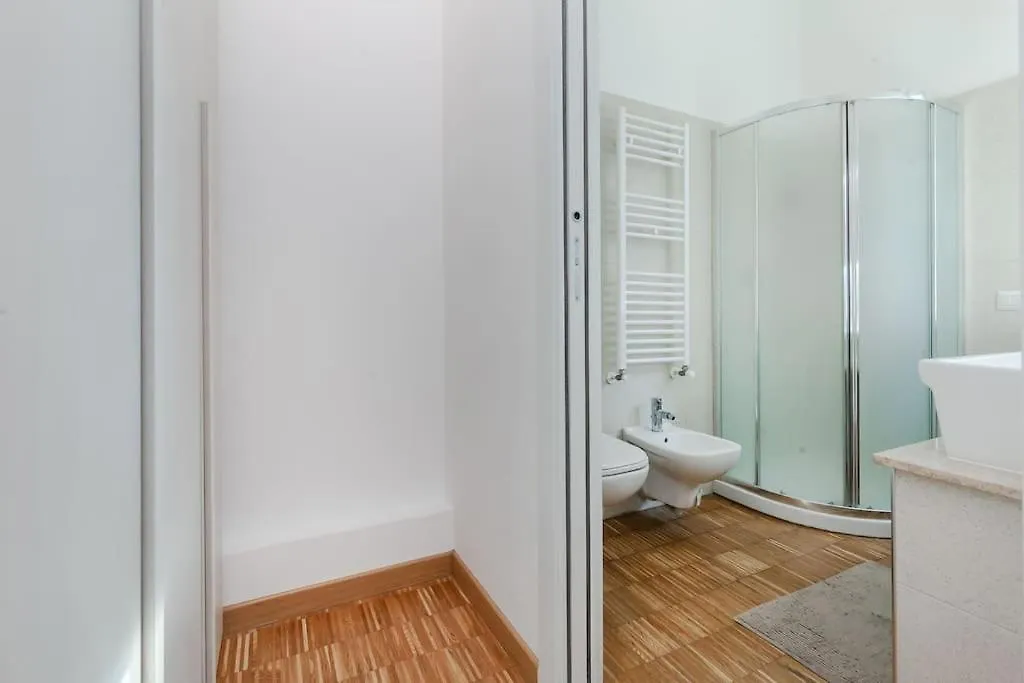 شقة Benvenuti A Casa Milano Centro ميلان